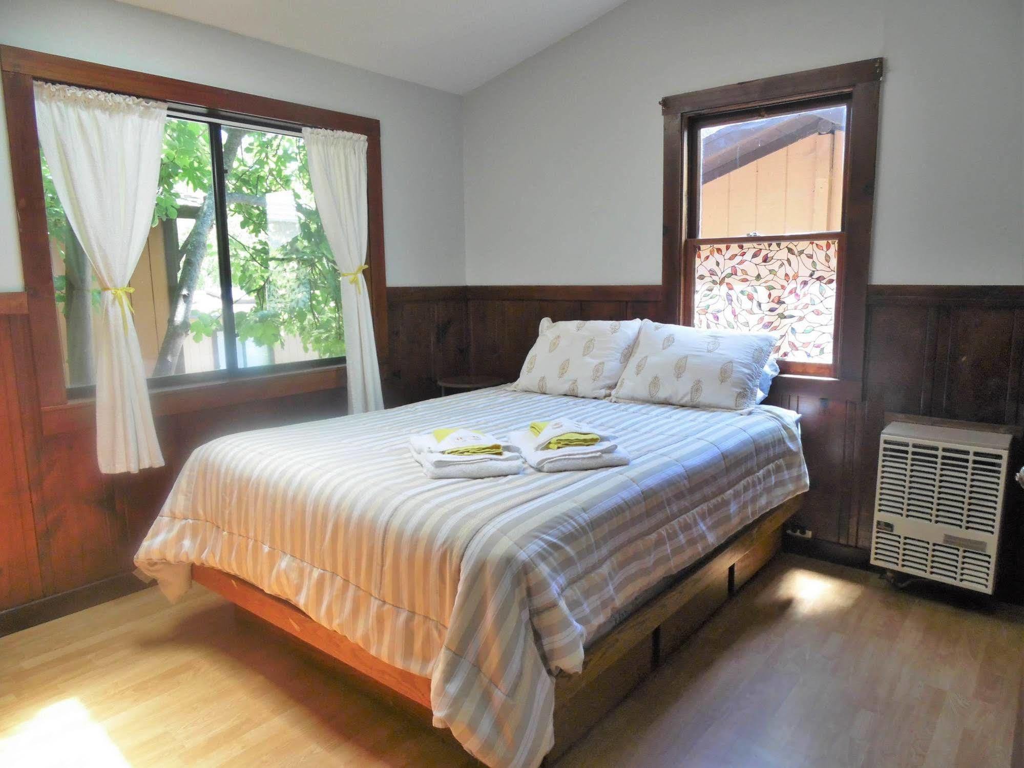 Riverlane Resort Guerneville Eksteriør bilde
